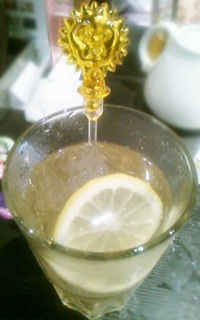 ���j���[